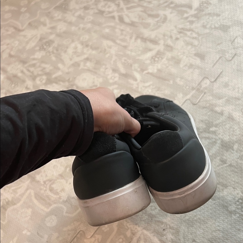 Adidas Black and White Casual Sneakers - Picture 4 of 5